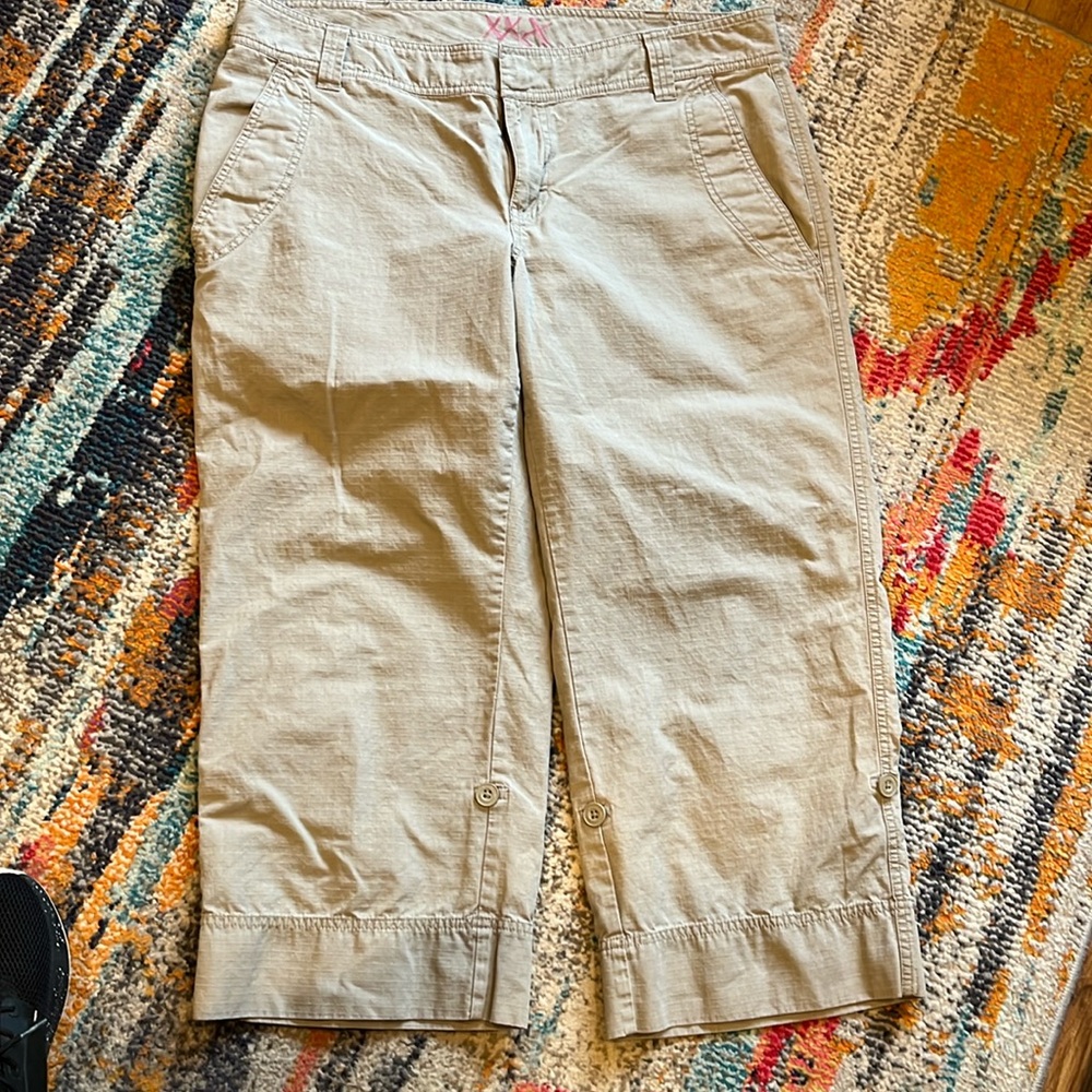 The North Face Womens cotton cropped convertible button hem capri pants